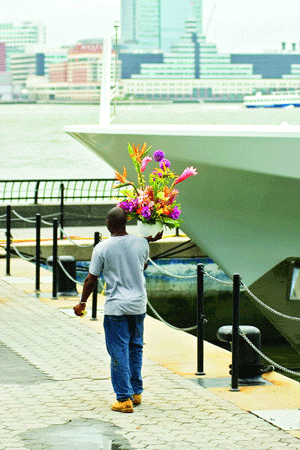 boatflowerss-2006-06-29_z