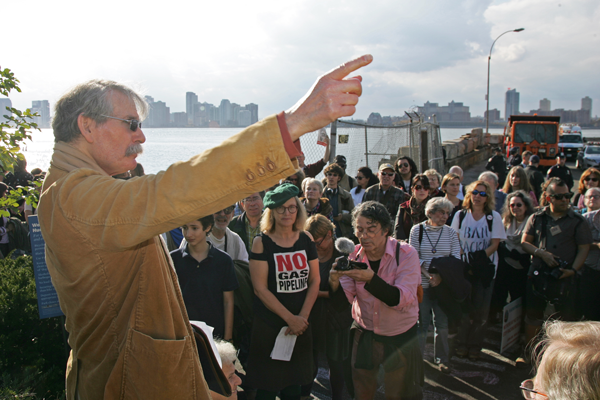 Bill Borock, president of the Council of Chelsea Block Associations, gave a speech at the Nov. 2 protest.