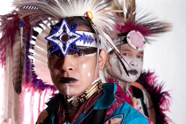 From South Dakota to our island’s southern tip: On Nov. 8 & 9, Rosebud Sioux Tribe member Frank Waln leads “Hip Hop & Hoops,” at Chinatown’s Chen Dance Center. PHOTO COURTESY OF THE ARTIST