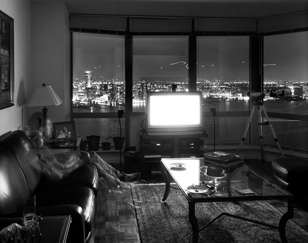 “Tanya and Sartaj Gill, CSI: Miami, New York, Monday, November 25, 2002, 10:00–11:00 p.m.”  © MATTHEW PILLSBURY, COURTESY BONNI BENRUBI