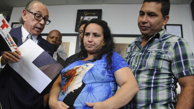 Sandra Amezquita, pregnant woman subdued by NYPD officers, concerned ...