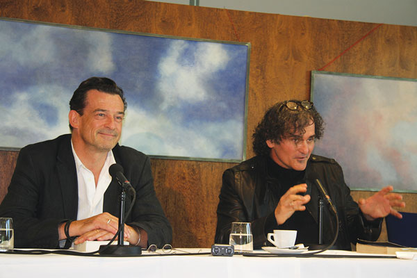 American author Alan Kaufman, right, and German actor Thomas Saracher, who read aloud from a book of Kaufman’s translated into German.  PHOTO BY CLAYTON PATTERSON