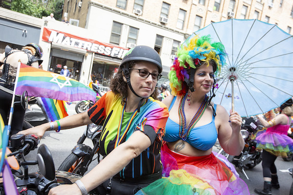 Scenes from the Greenwich Village Halloween Parade; Photos by Milo Hess ...