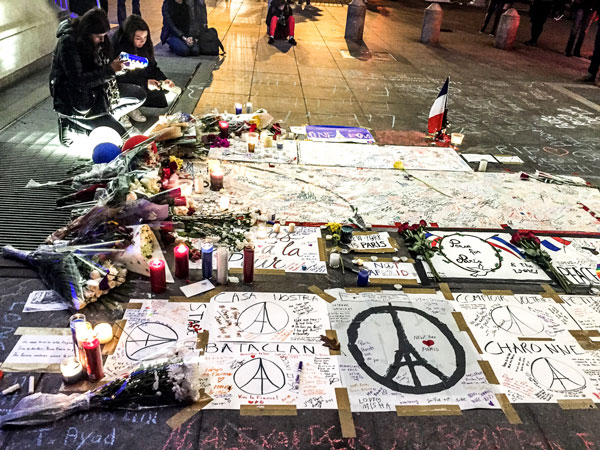 Photo by Tequila Minsky The memorial under the Washington Square Arch, listing the names of the nightspots where the victims were killed, such as Casa Nostra, a popular pizzeria, and Le Bataclan concert hall.