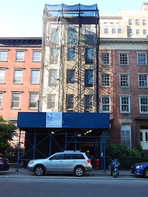 A current view of the Hopper-Gibbons House, “ugly stucco” and all. Photo by Sean Egan.