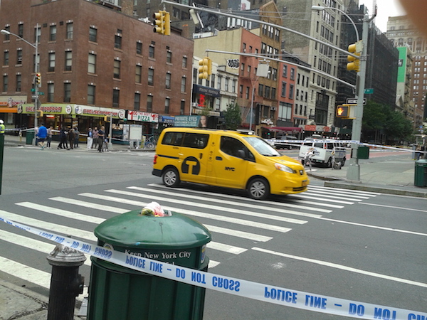 l-ressun-am-cab-and-police-tape-copy