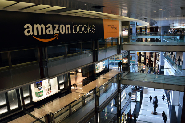 JACKSON CHEN An Amazon Books retail location is set to open at 10 Columbus Circle this spring. | JACKSON CHEN