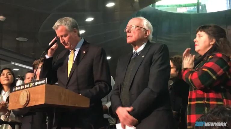 Bernie Sanders and Bill de Blasio ride the NYC subway