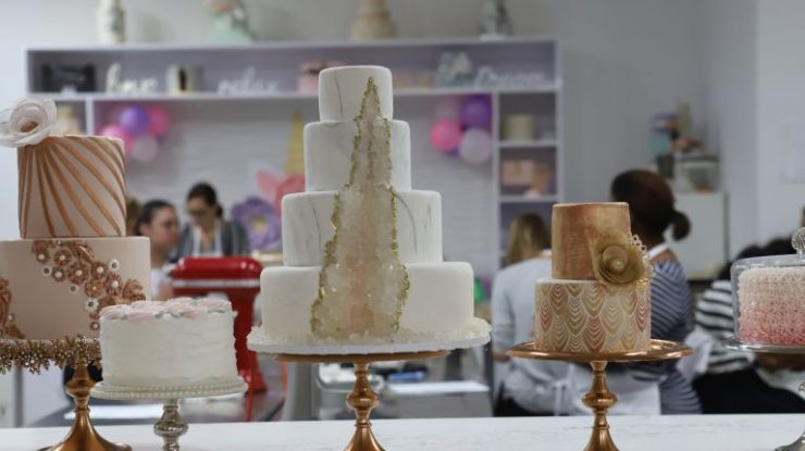 Ny Cake Baking Shop Go To Debuts Bigger Location In Flatiron