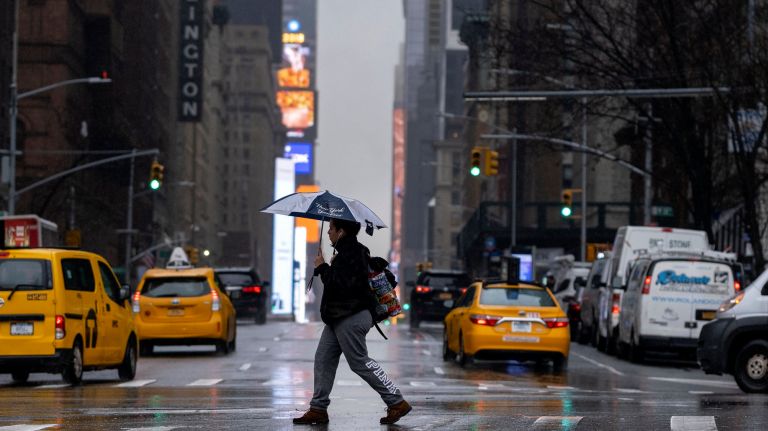 NYC weather: Flooding possible with unseasonably warm temps | amNewYork