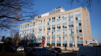 Parkway Hospital in Forest Hills, closed since 2008, would get two more floors under a proposed renovation. Photo Credit: Yeong-Ung Yang