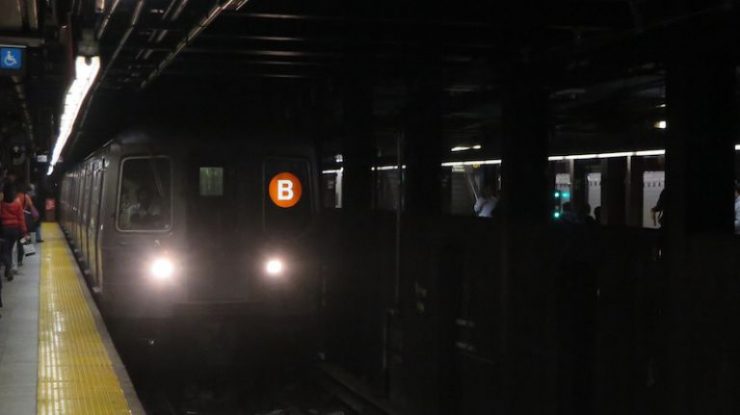 Subway Delays Caused By Stalled Work Train On Manhattan Bridge, MTA ...