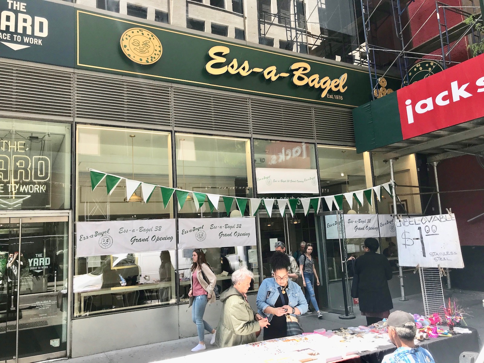 Ess A Bagel Is On A Roll With Another Store Amnewyork