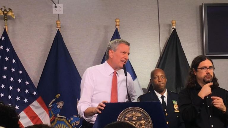 De Blasio speaks after DOJ’s decision on Garner cop’s case