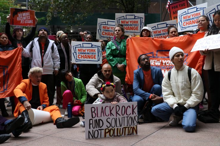 Activists Call On BlackRock To Divest From Fossil Fuels | AmNewYork