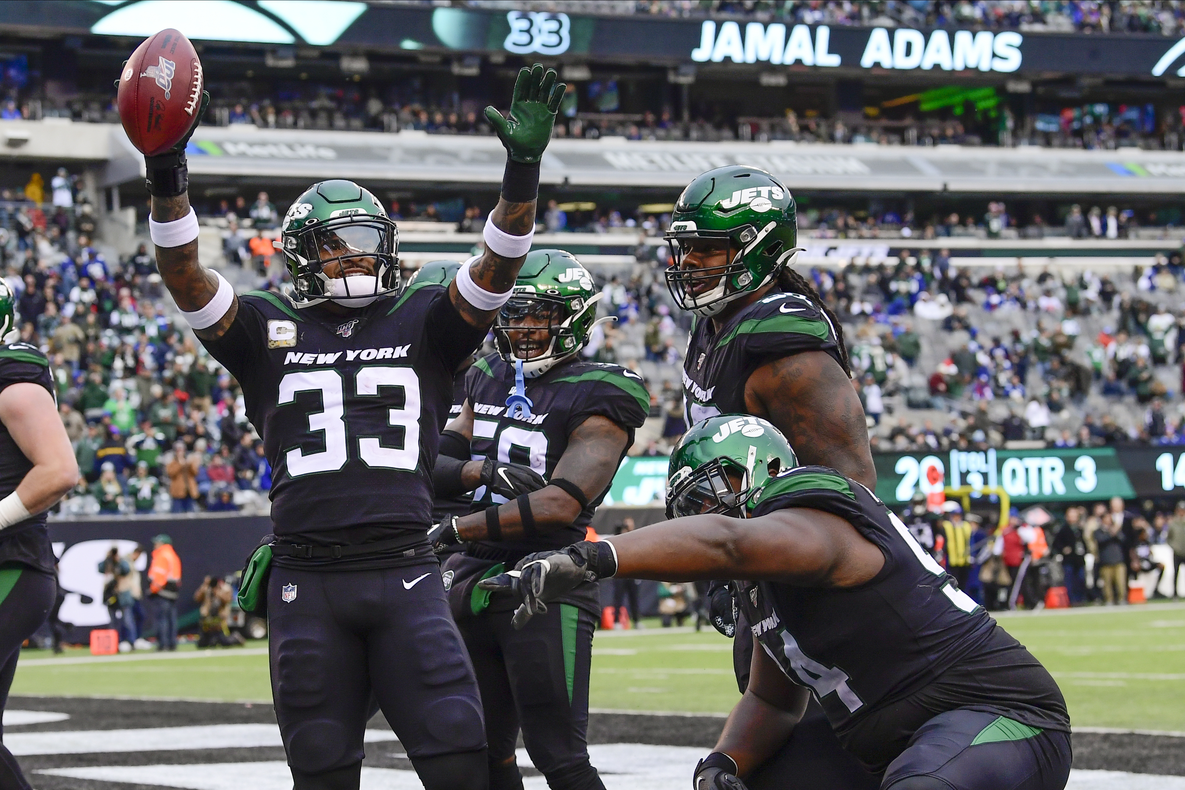 Jets offense soars against Giants as Gang Green takes 'Misery Bowl' at  Meadowlands