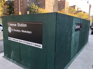 Main Street bound 7 train running with delays causing headaches to