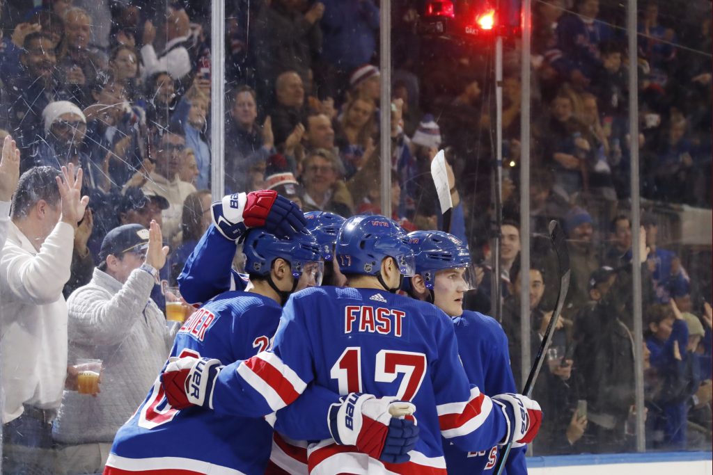 Kreider Scores Twice As Rangers Topple Ducks | AmNewYork