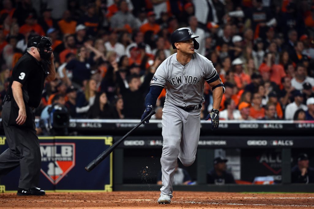 Aaron Judge apologizes to Giancarlo Stanton for 1 thing after winning AL MVP