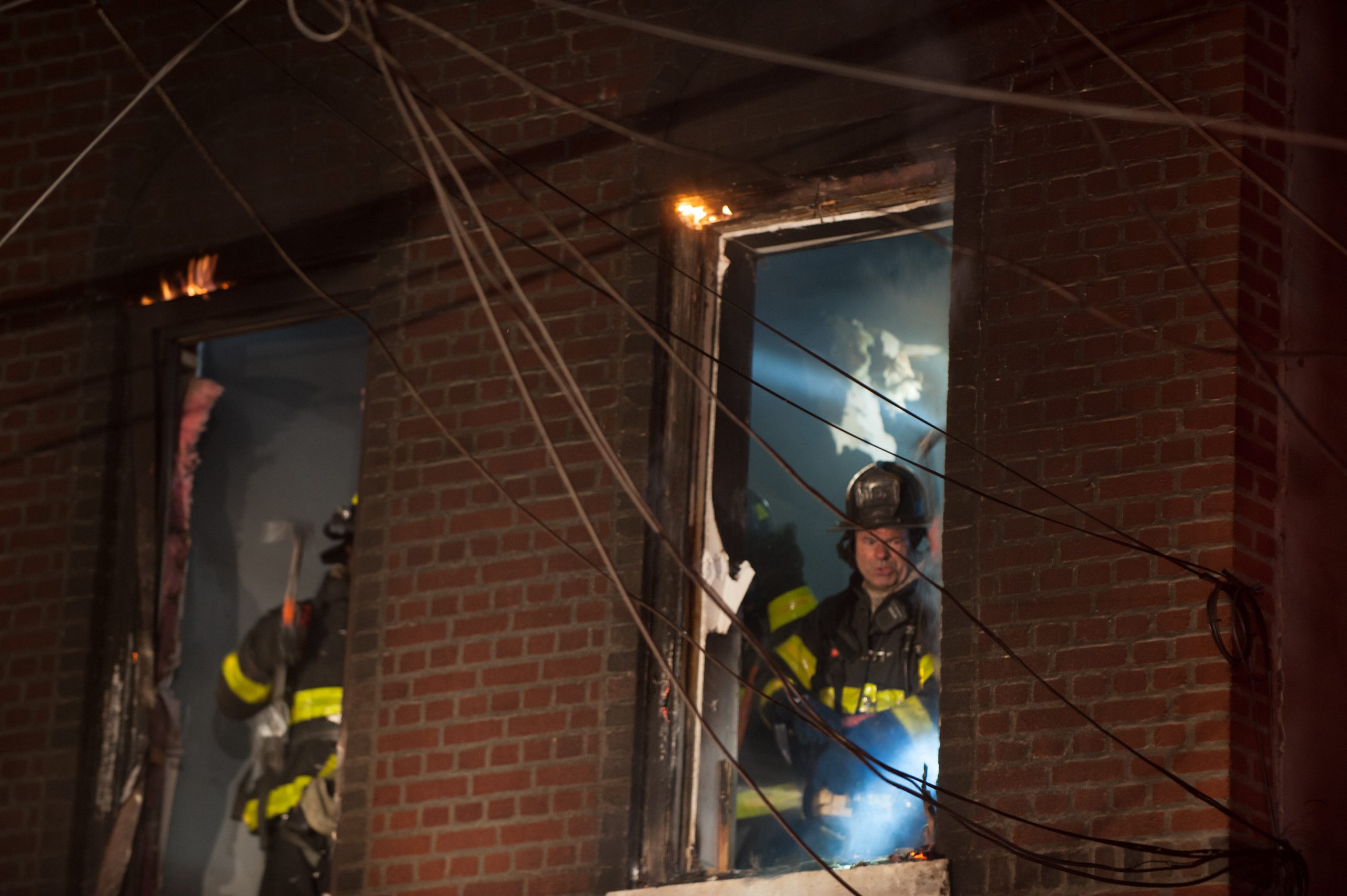 Woman Rescued From Burning Brooklyn Apartment Fdny Amnewyork 9139