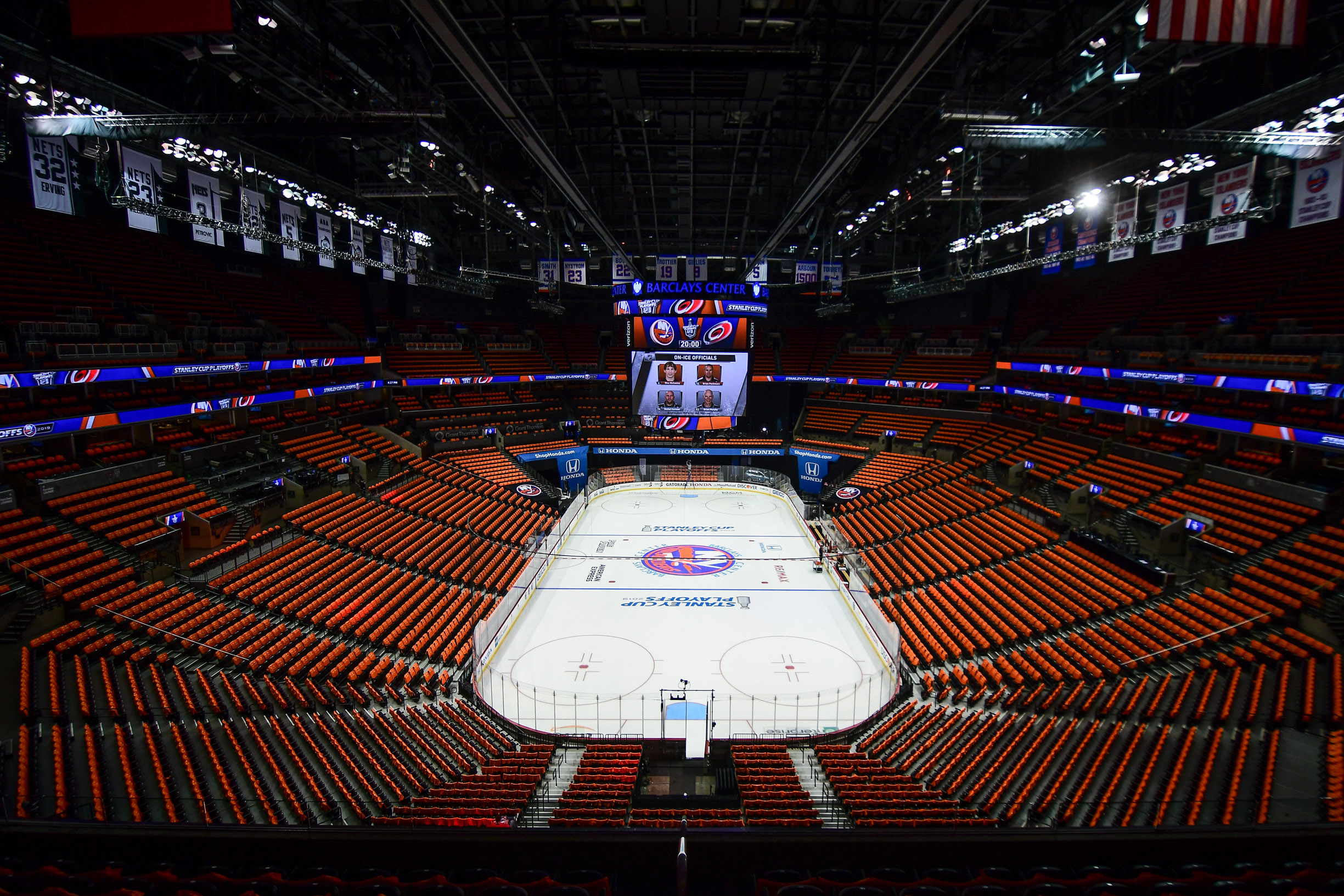 Barclays Center to Finally Break the Ice With Islanders, Fans - WSJ