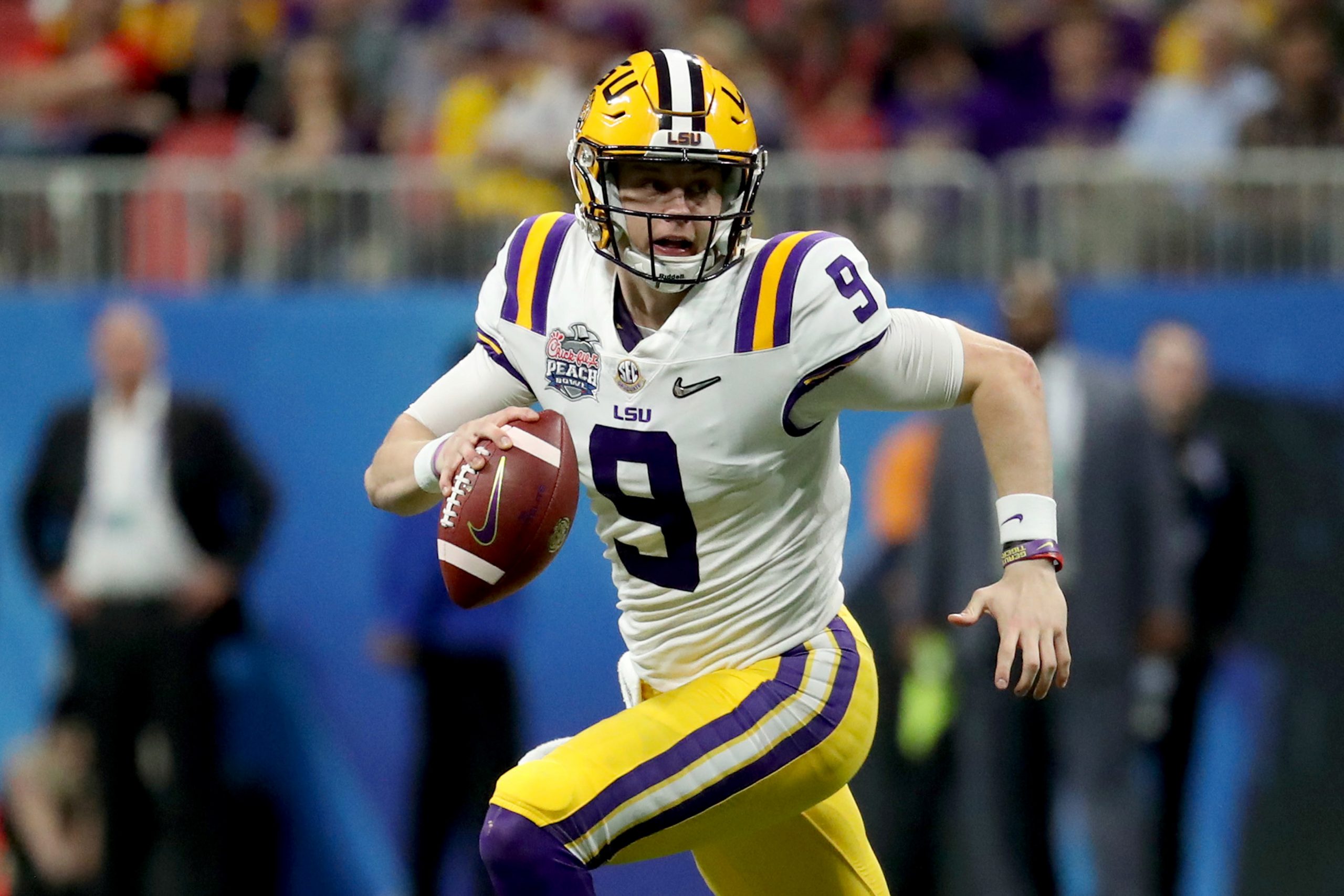 NFL Draft 2020: LSU's Joe Burrow to Bengals; Dolphins not trading up;  Giants-Lions blockbuster deal? LIVE UPDATES, news, rumors, buzz 