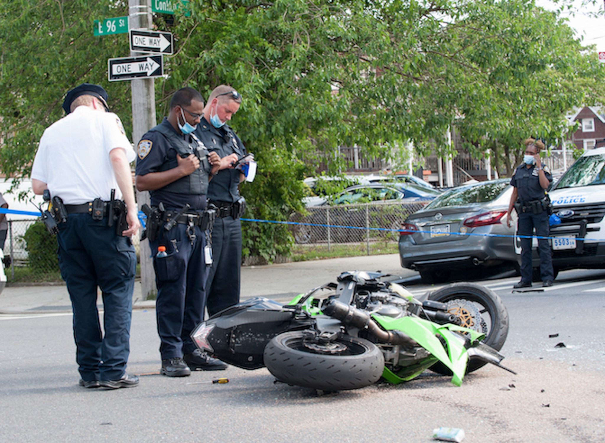 High-speed crash costs a Brooklyn motorcyclist his life | amNewYork