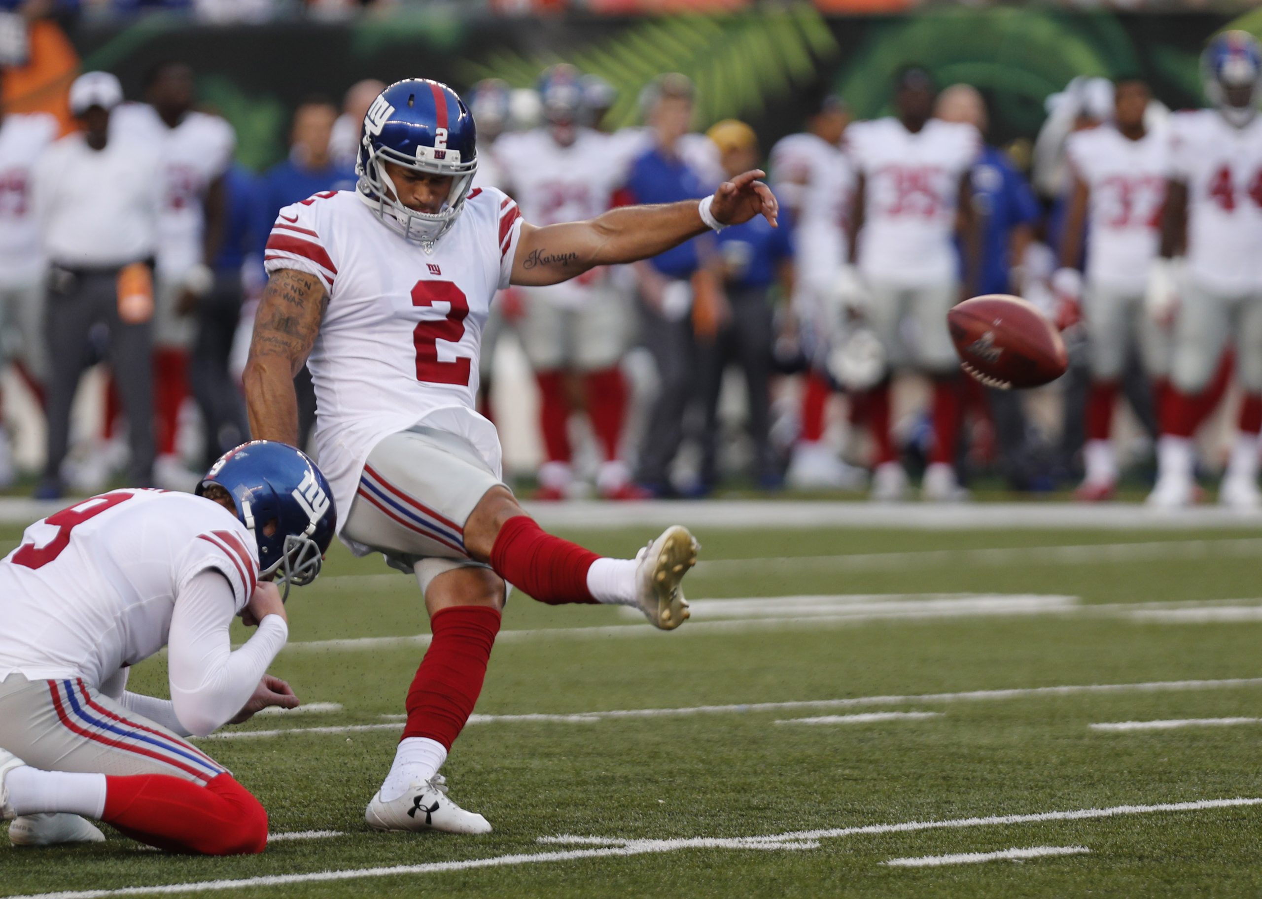 Giants upset Chiefs on game-winning field goal by Aldrick Rosas