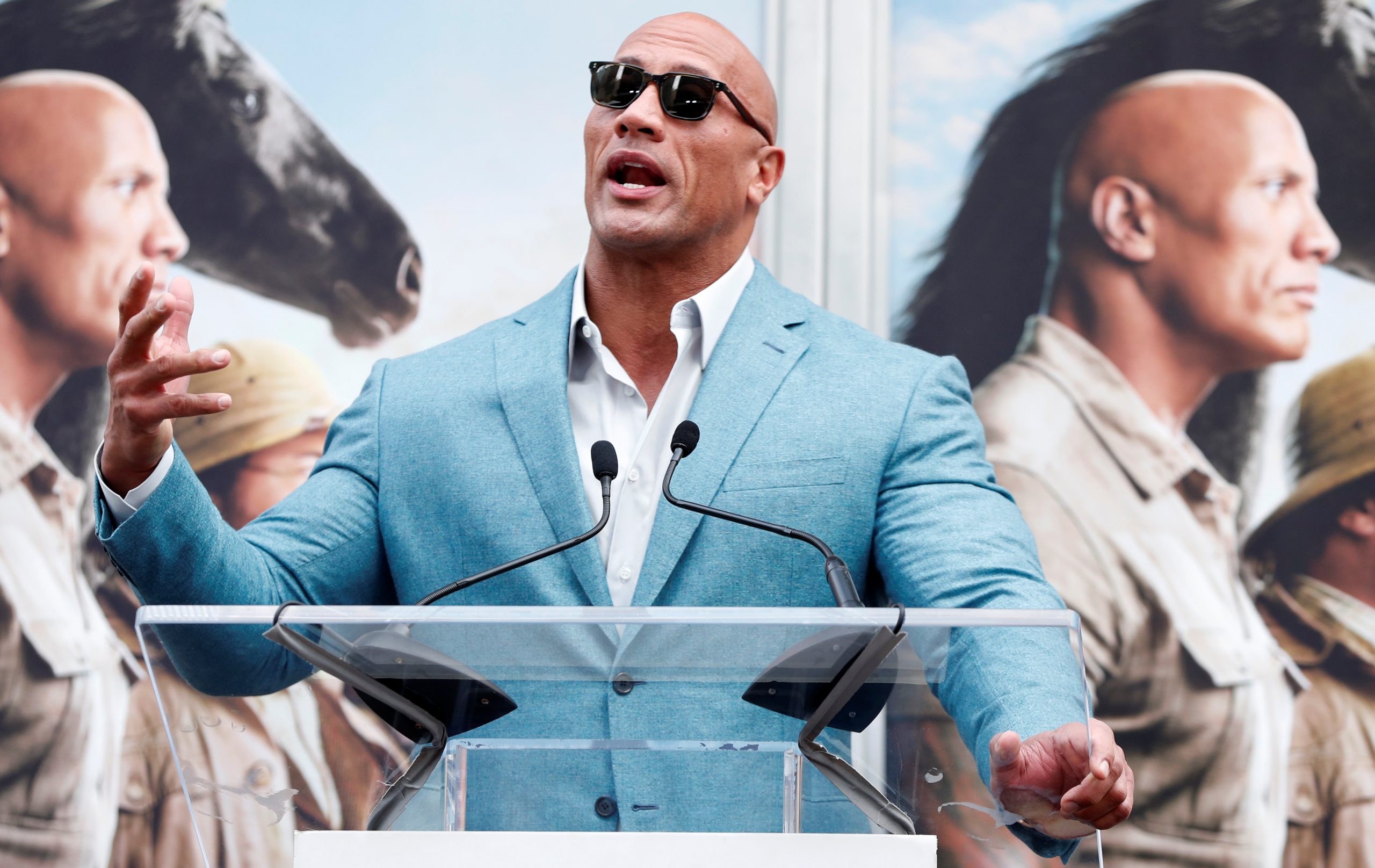 Dwayne 'The Rock' Johnson, partners buy XFL for $15 million - Los Angeles  Times