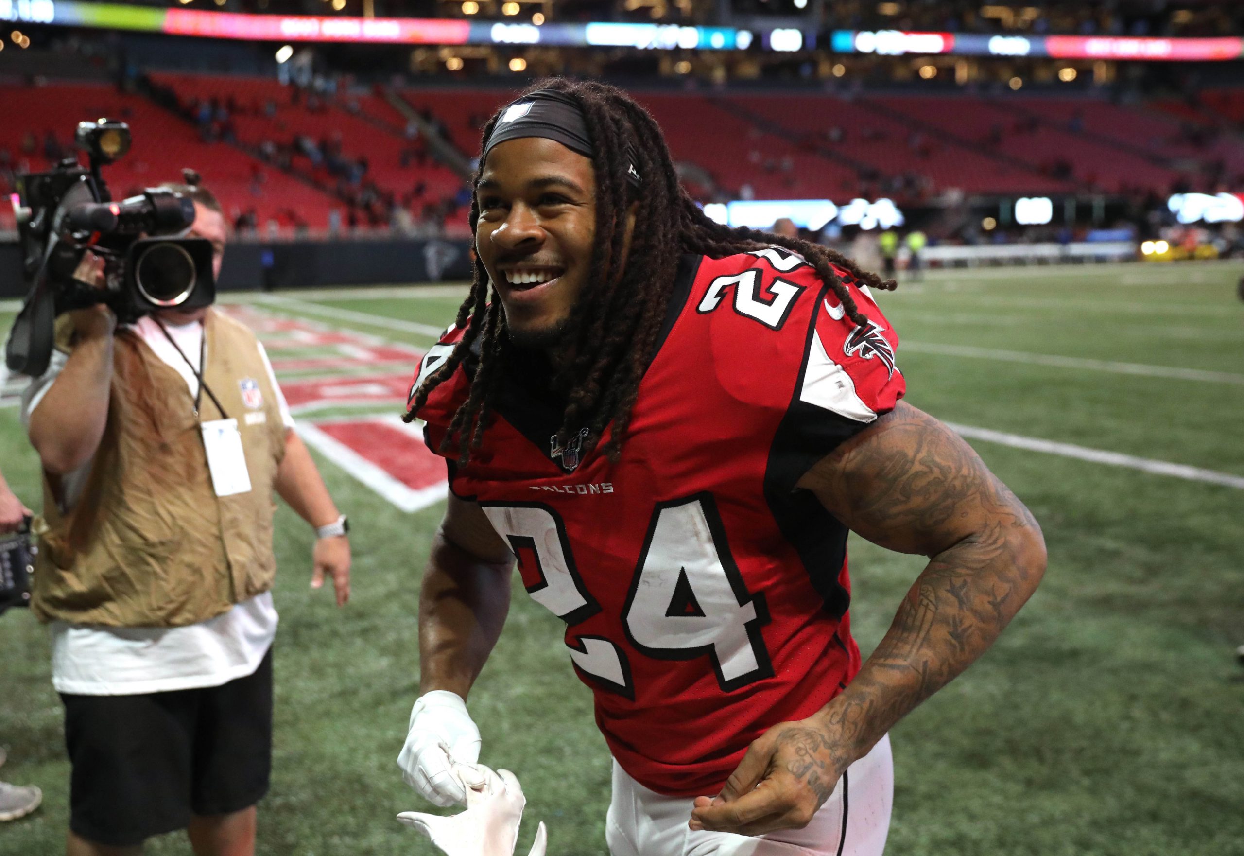 NFL rumors: Giants to work out Devonta Freeman after Saquon