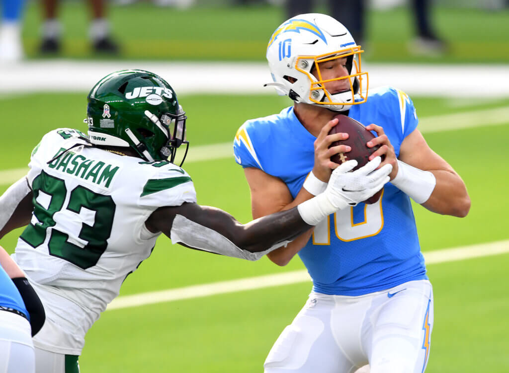 Allen, Herbert help Chargers send hapless Jets to 0-10