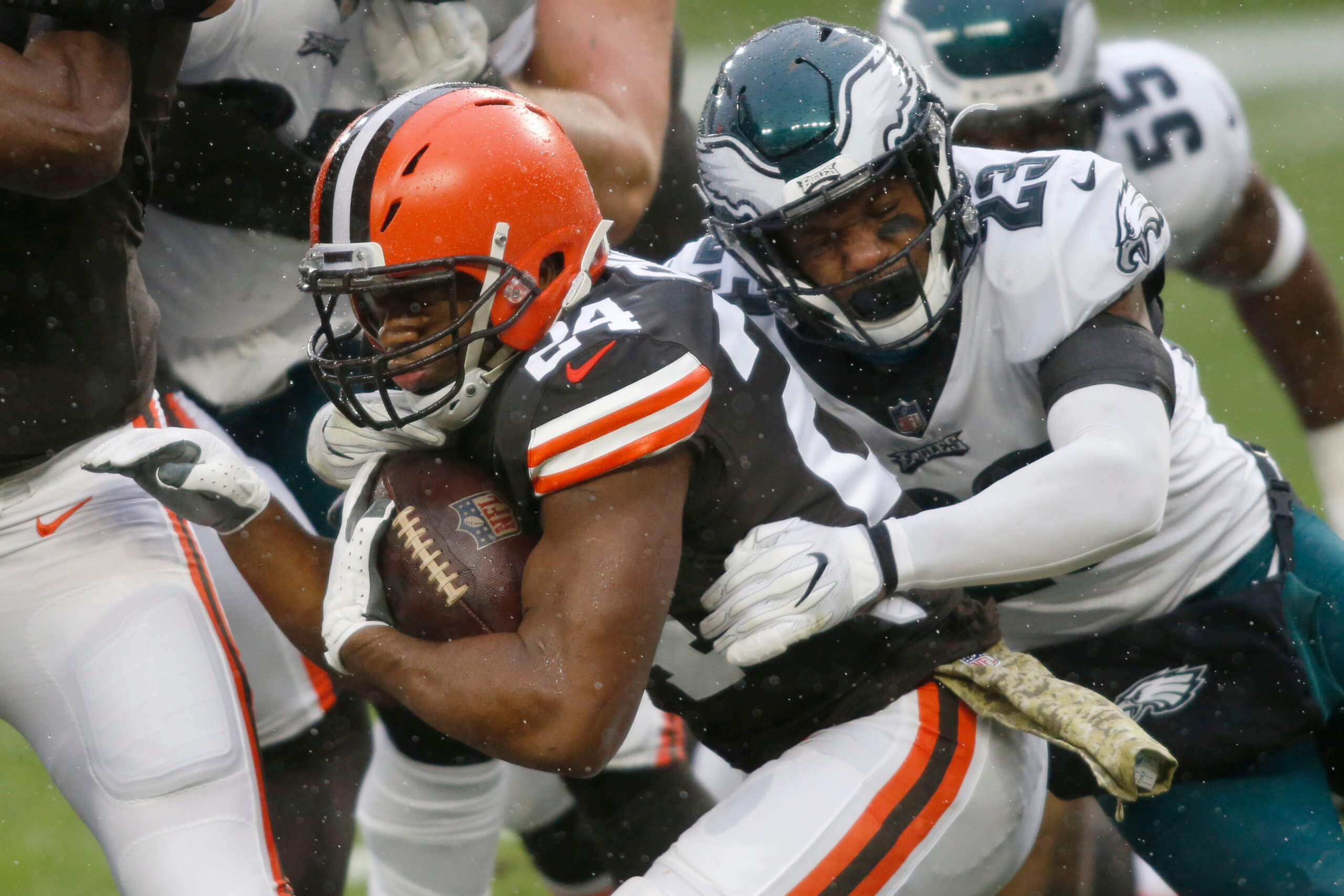 Photos: Eagles lose to Browns 22-17, in NFL Week 11