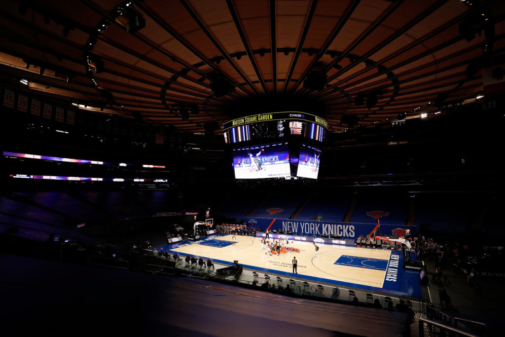 Good News Sports Fans New York Arenas Can Open To Fans Beginning Feb 23 Amnewyork