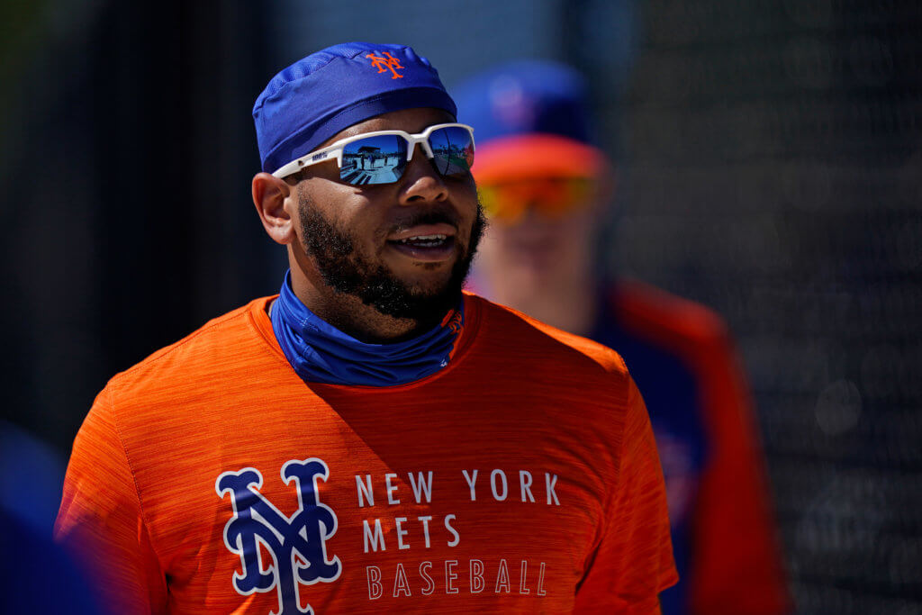 Mets prepared to put Dominic Smith in left field with no DH