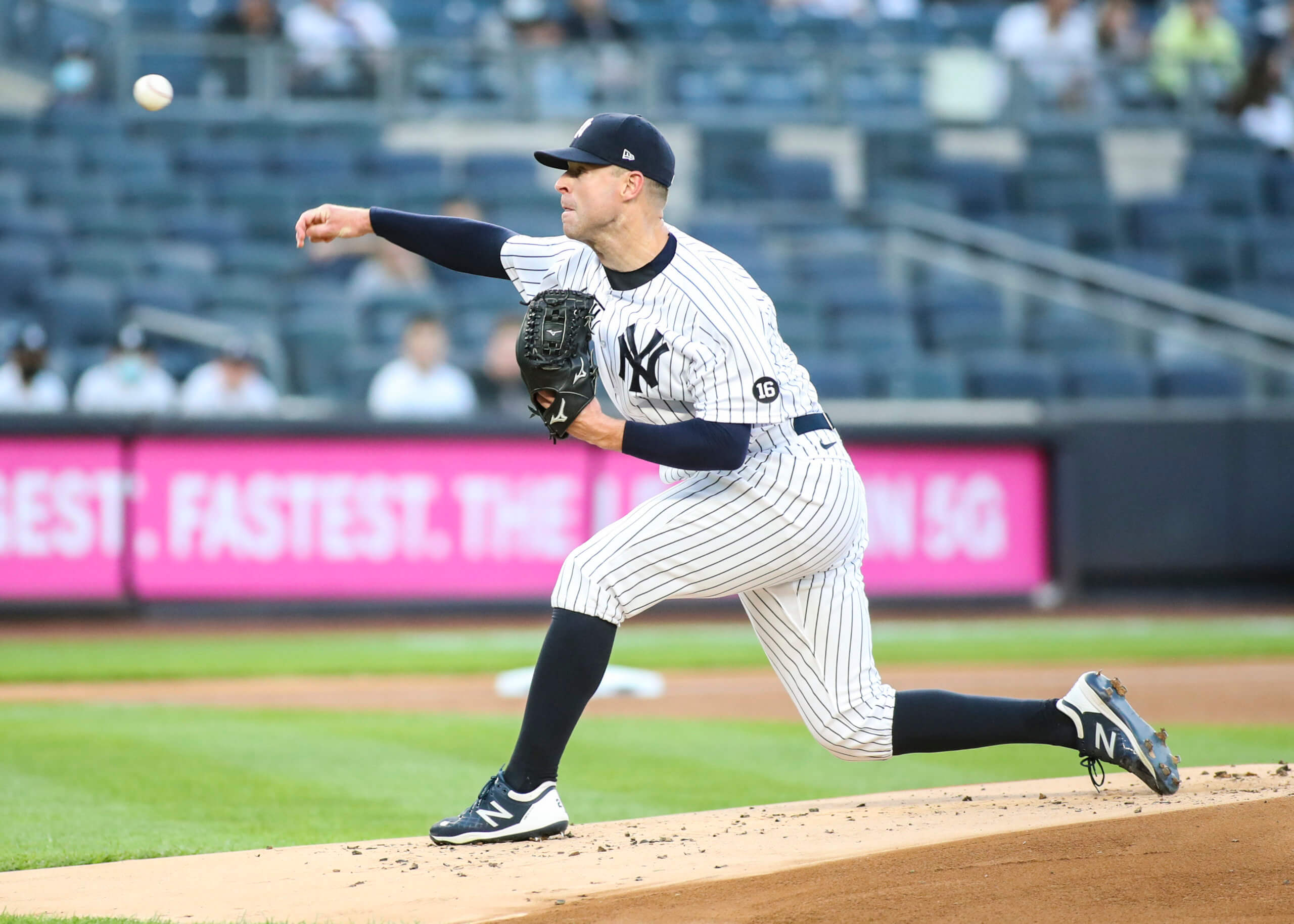 Yankees' Corey Kluber throws no-hitter against Rangers