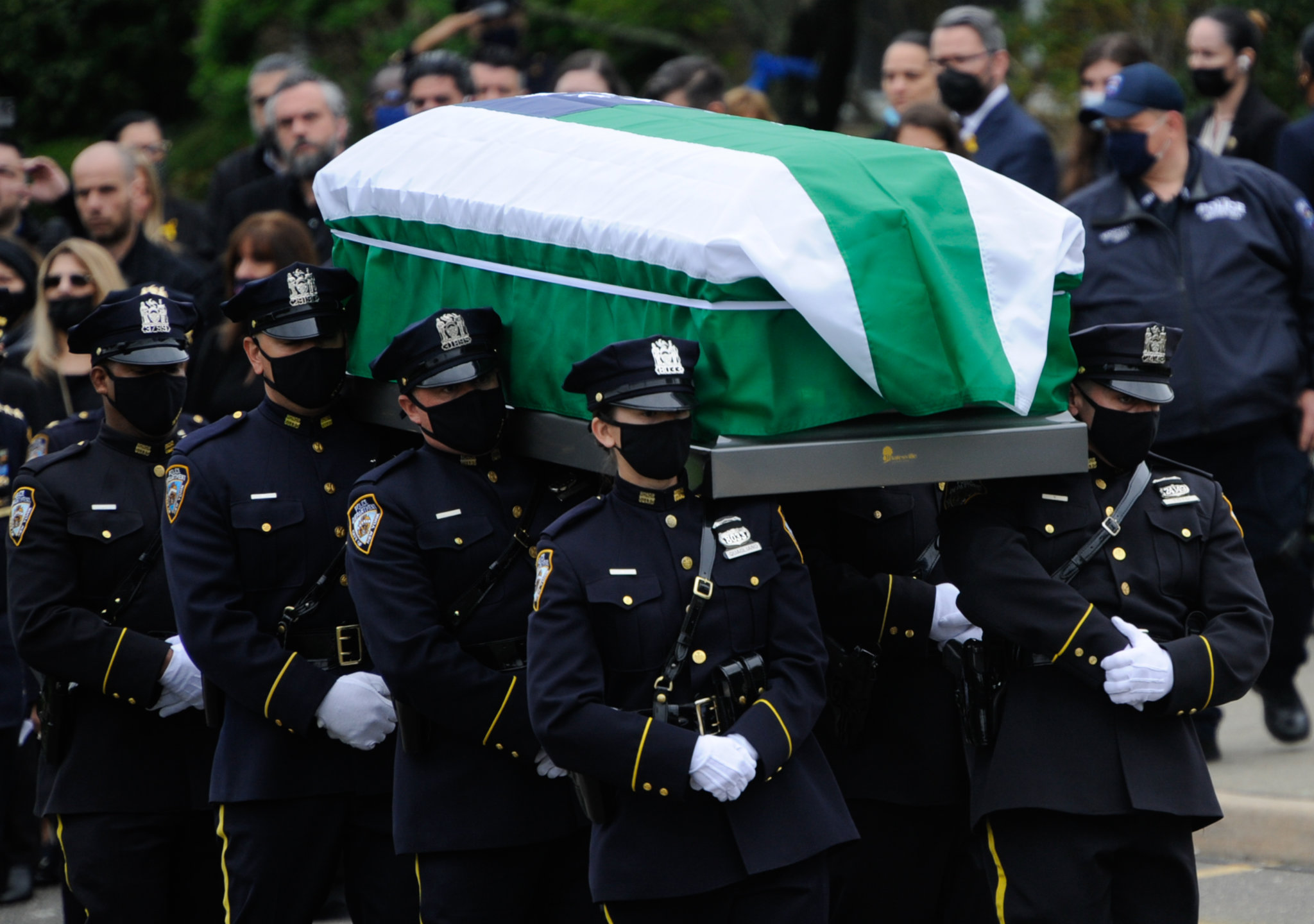 Thousands Gather To Remember Nypd Officer Anastasios Tsakos At Long Island Funeral Amnewyork 