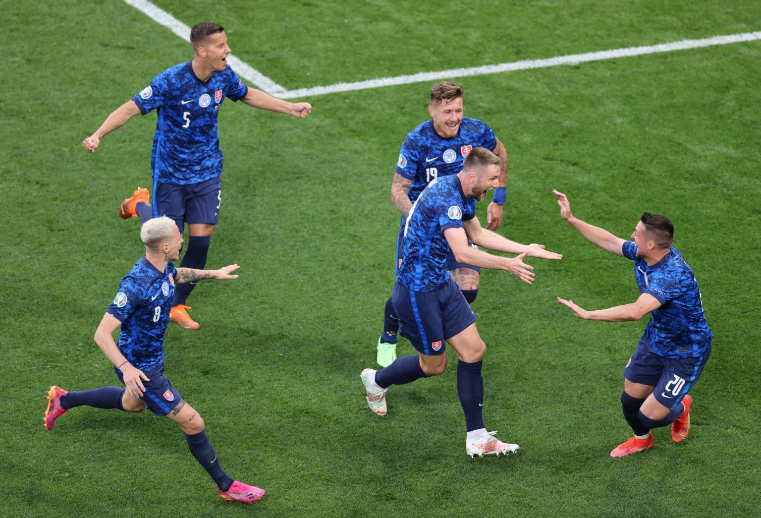 Euro 2020: Slovakia upset 10-men Poland in Group E opener | amNewYork