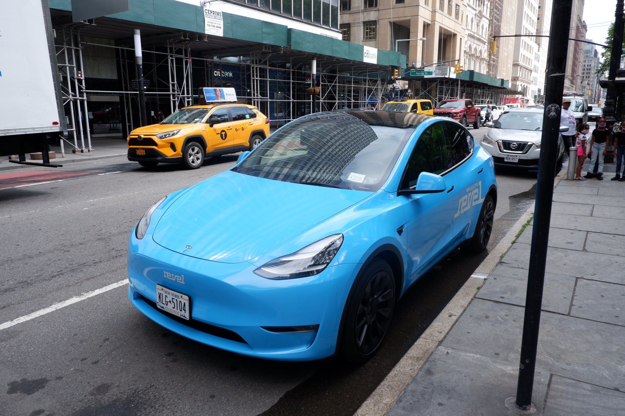 Unreveled NYC closes electric vehicle exemption, blocking Revel’s