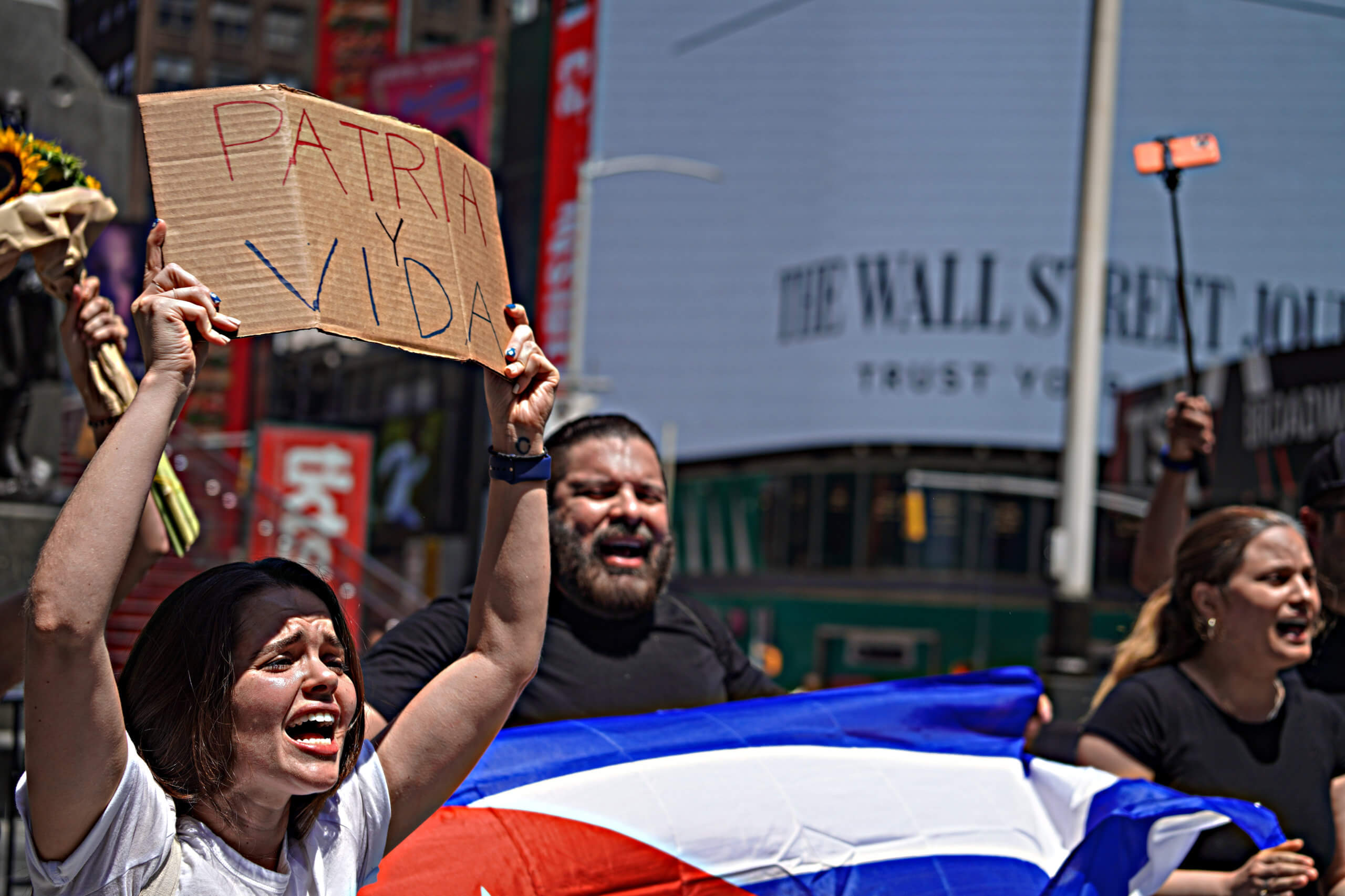 New Yorkers show solidarity at Times Square rally with Cubans seeking  freedom