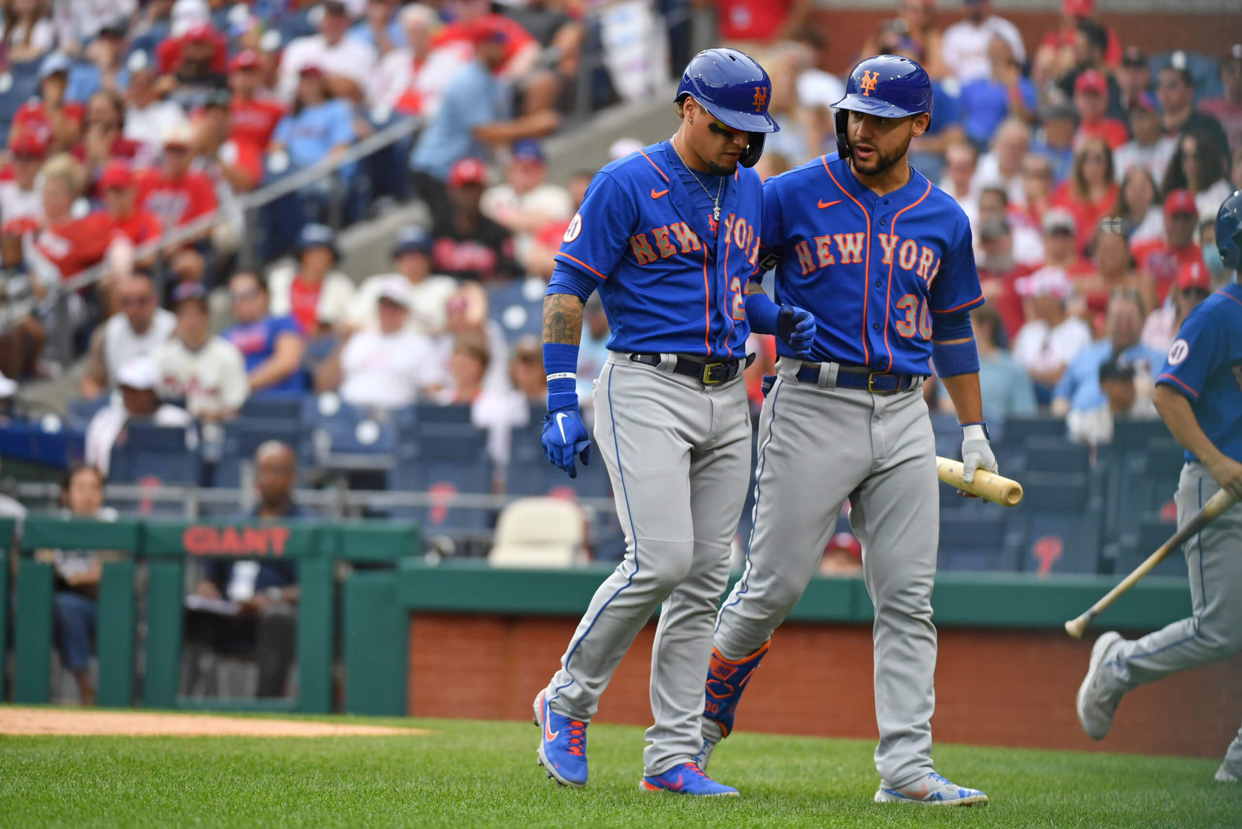 Javier Báez leaves game hurt, Mets' tailspin beyond repair?