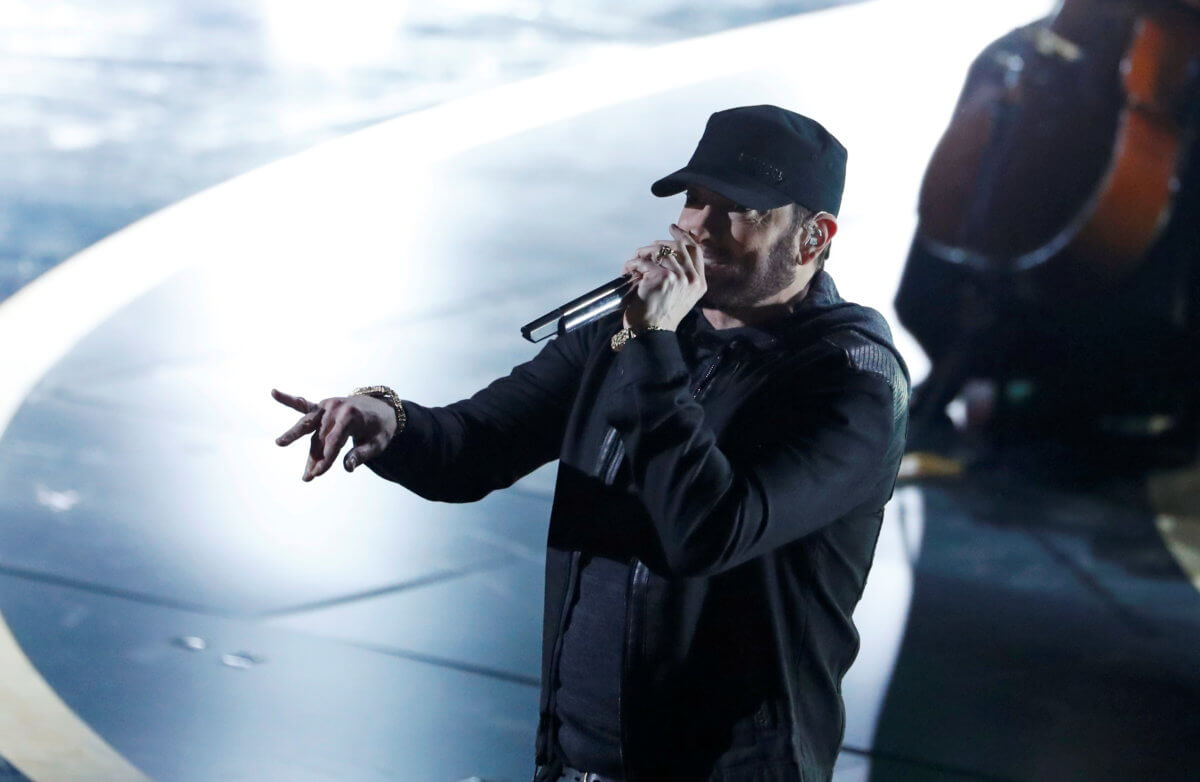 Eminem, Dr. Dre, Snoop Dogg, Kendrick Lamar, Mary J. Blige to perform at Super  Bowl