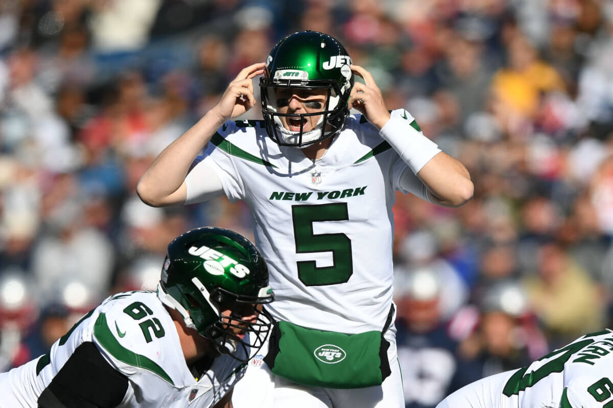 Zach Wilson injury: Will Jets start Mike White or Joe Flacco?