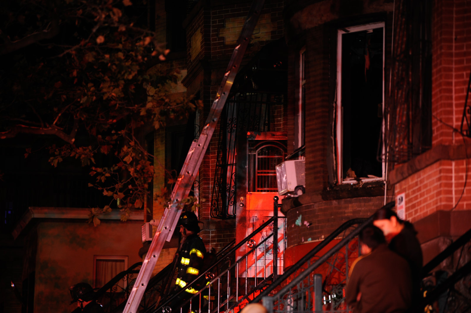 Firefighters Rescue Six People From Burning Brooklyn Home | AmNewYork