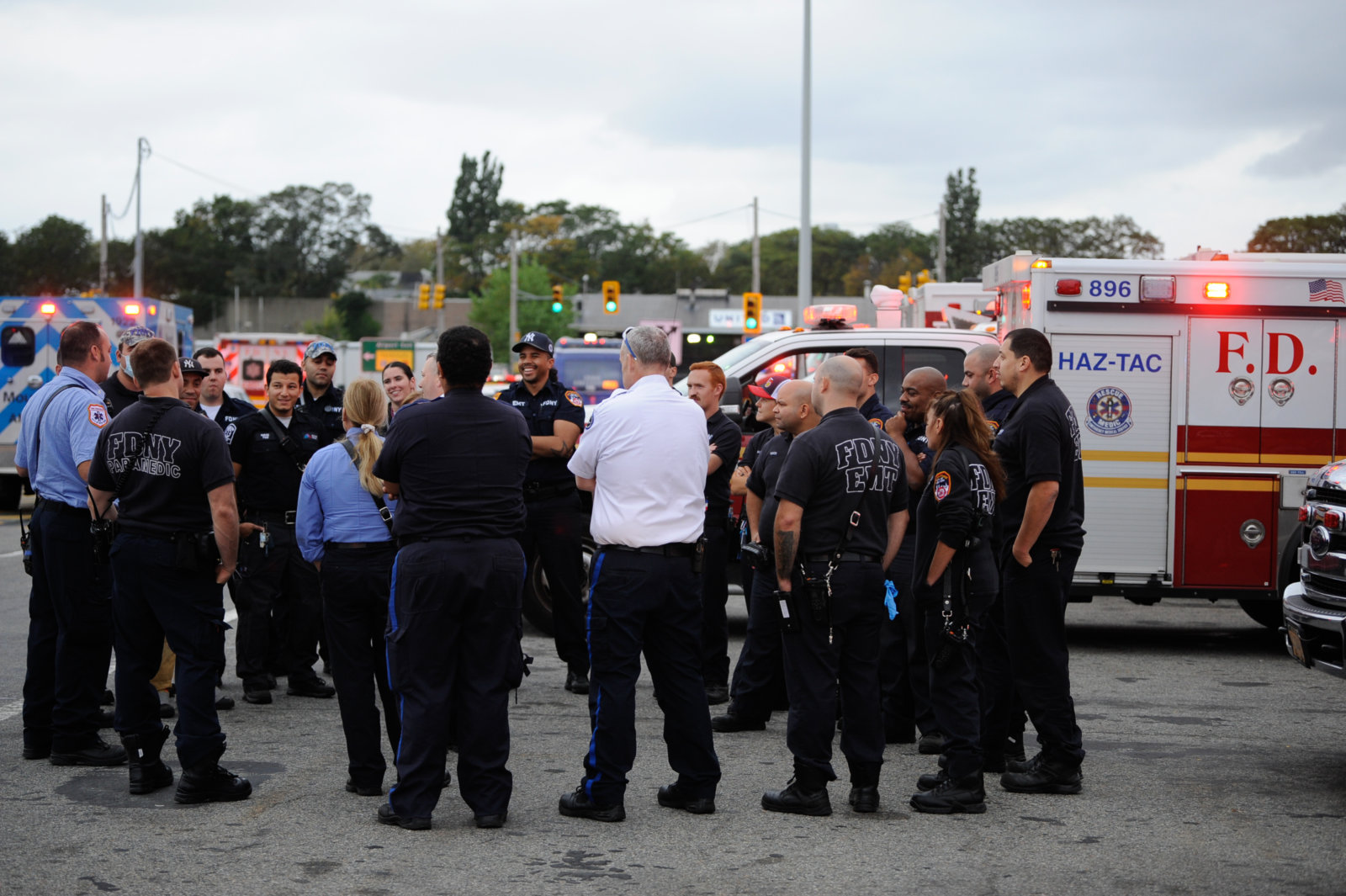 Unruly Passenger Leads To Emergency Landing At LaGuardia Airport ...