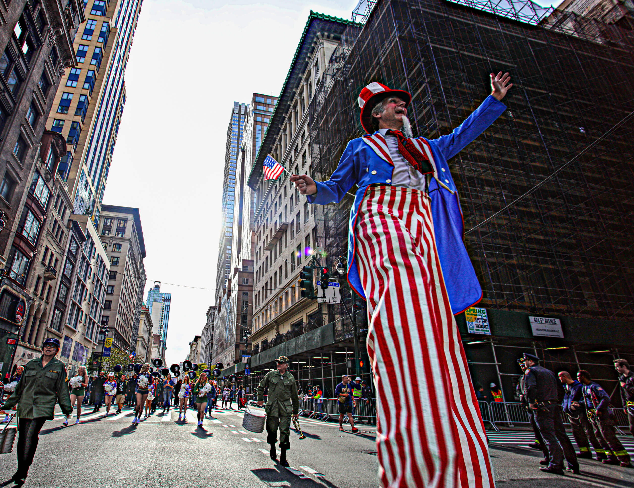 NYC: Statues of Liberty on Parade - New York Giants