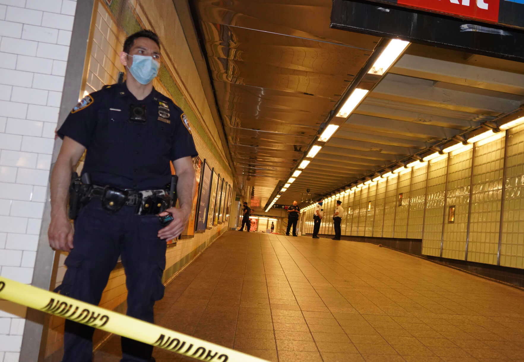 Murder On The 2 Train: Subway Rider Stabbed To Death In ‘unprovoked ...