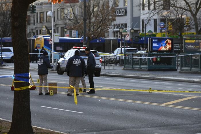 Nypd Narcotics Bust In Inwood Turns Into Gunfight Leaving One Perp Dead Amnewyork 