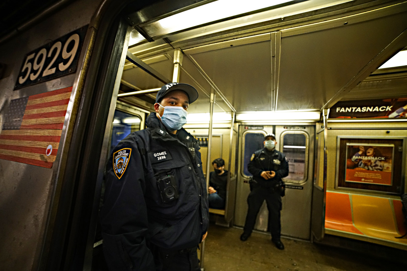 EXCLUSIVE AmNY Followed The NYPD Around On Public Safety Sweep Of New York Citys Subways