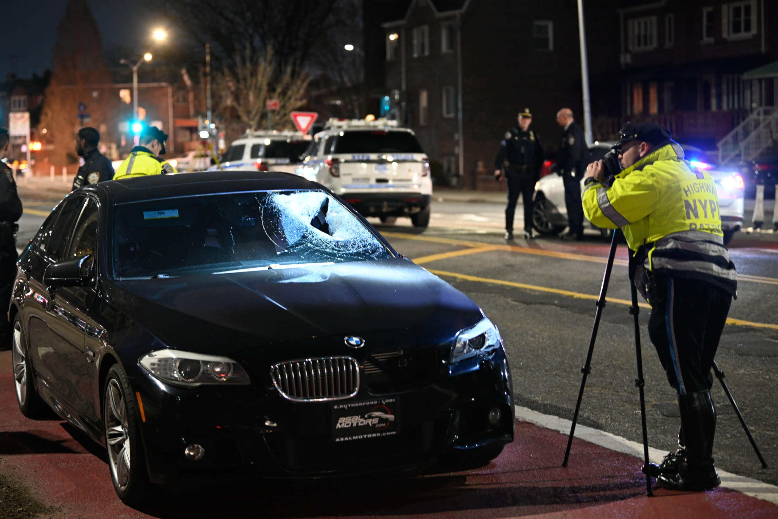 Brooklyn driver mows down and kills teen on Kings Highway amNewYork