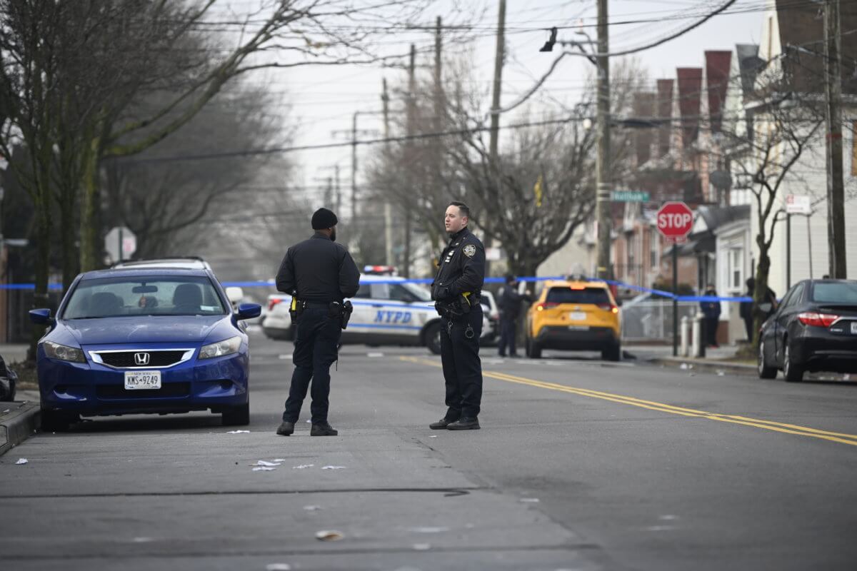 Cop fires shot at stolen car driver who injured partner during Queens ...